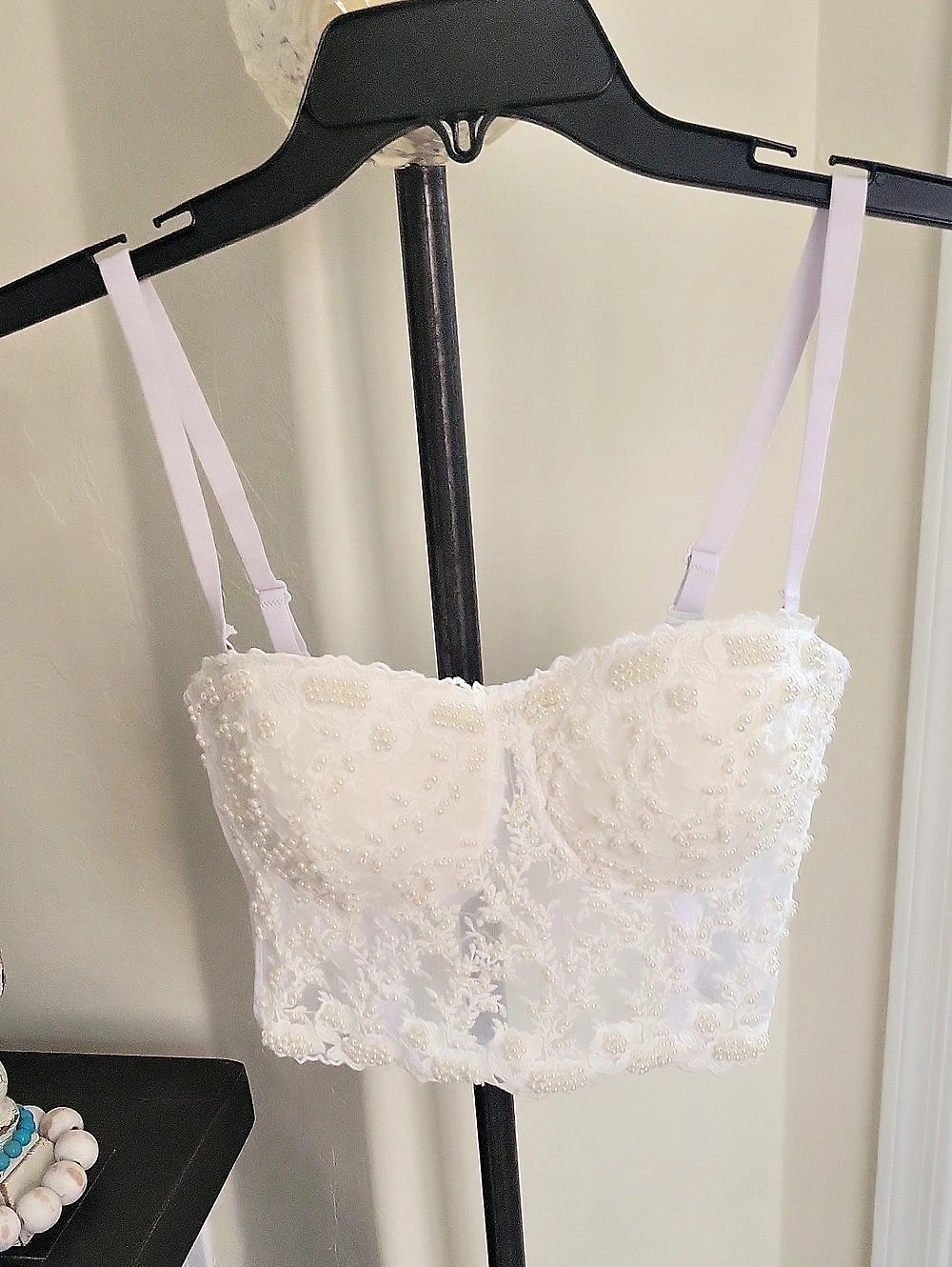 Windsor Floral Lace Bustier in White Size Large Like New
